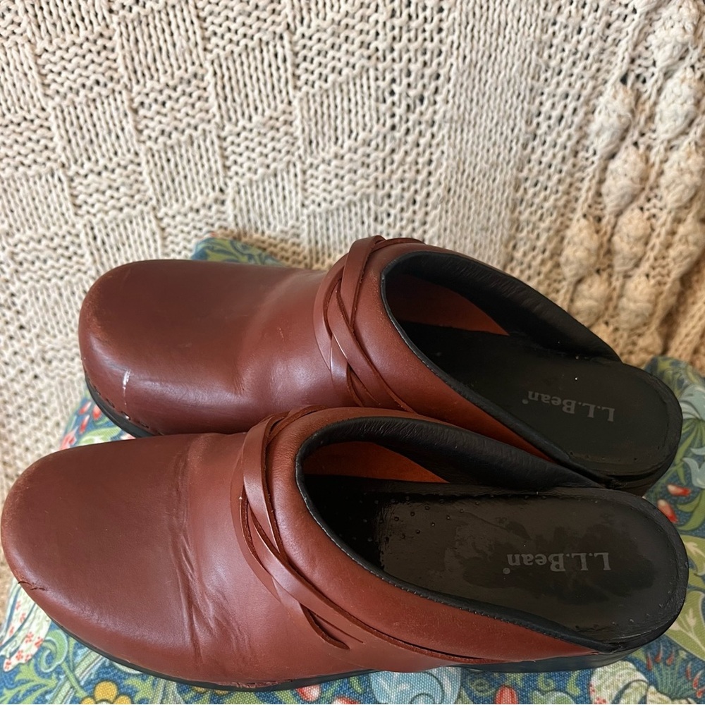 L.L. Bean women’s Leather Loafers